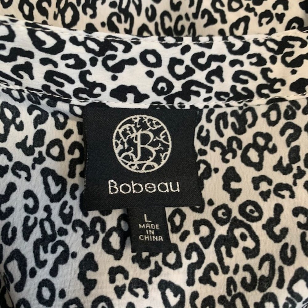 Bobeau Black & White Blouse Size Large - Picture 9 of 9